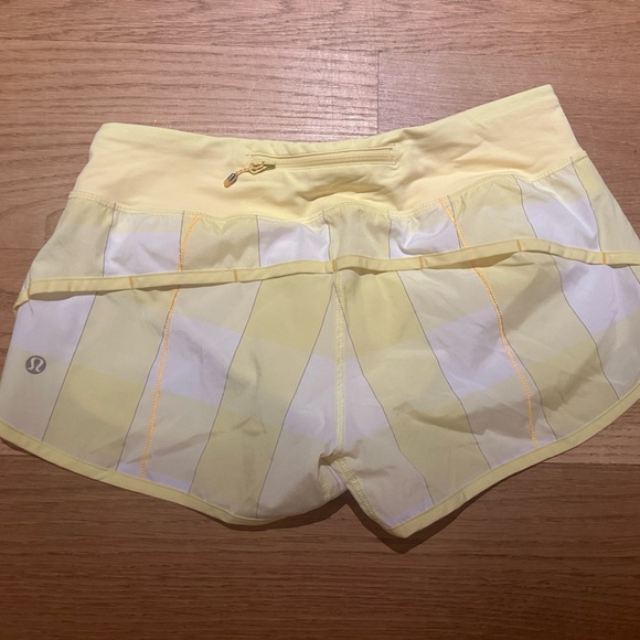 Lululemon Speed Short Gros Gingham Mellow Lemon / Mellow Lemon / Burning Yellow - Picture 13 of 14